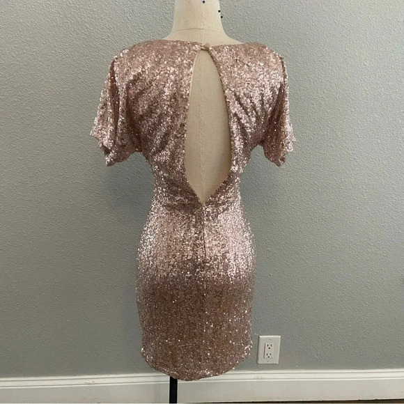B.Darlin Sequin Dress Size 1/2 - Picture 2 of 4